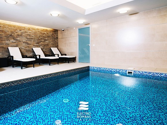 Bombas de calor para piscinas: qué son, beneficios y consejos de uso