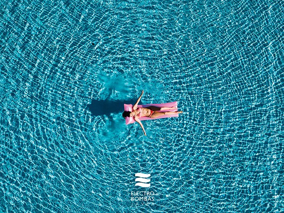 Ventajas de utilizar un limpiafondos para limpiar tu piscina en verano